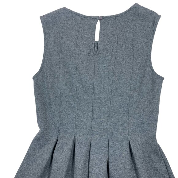 fit and flare cute sleeveless round neckline grey dress sz med Monteau - Picture 5 of 13